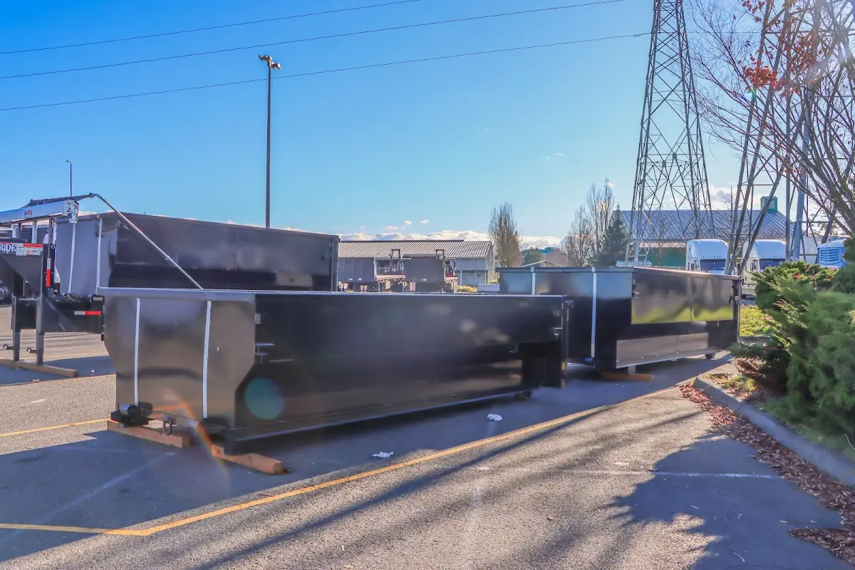 Professional dumpster rental and junk removal service in East Hampton